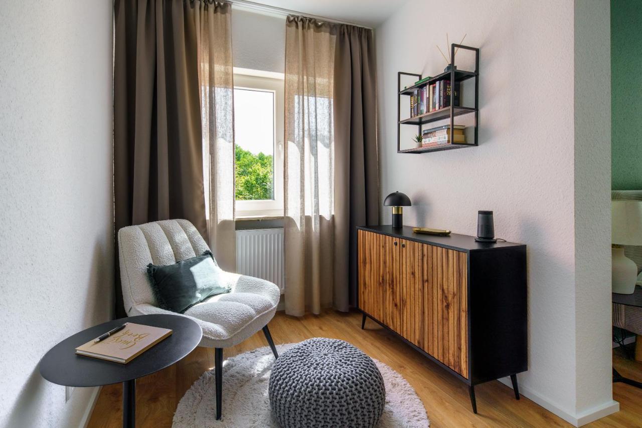 Staytona - Parkpl. - Balkon - Wlan - Netflix - Wfh 陶努斯施泰因 外观 照片