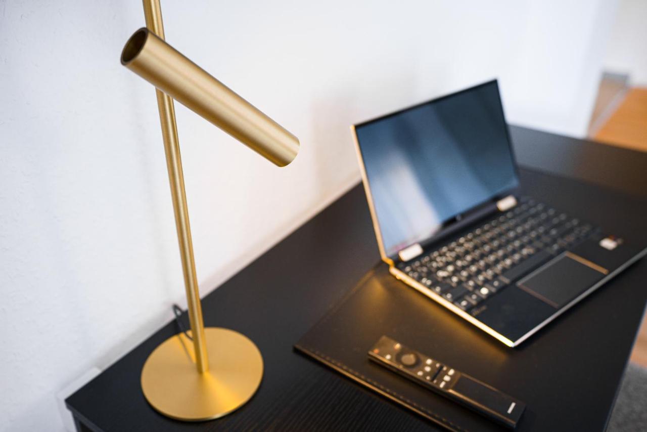 Staytona - Parkpl. - Balkon - Wlan - Netflix - Wfh 陶努斯施泰因 外观 照片